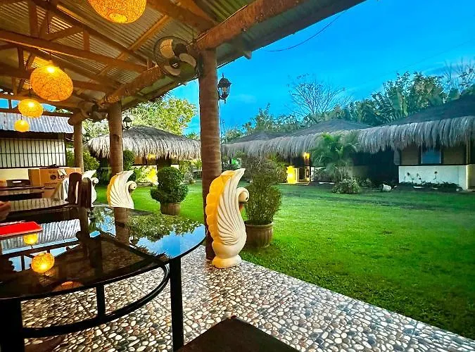 West Side Inn 4*